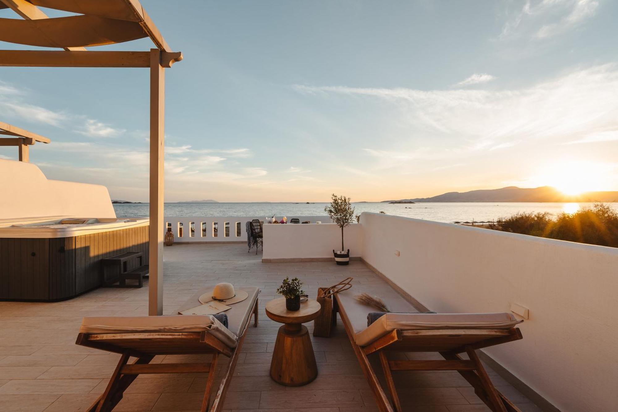 Almiriki Naxos Beachside Living Pláka 외부 사진